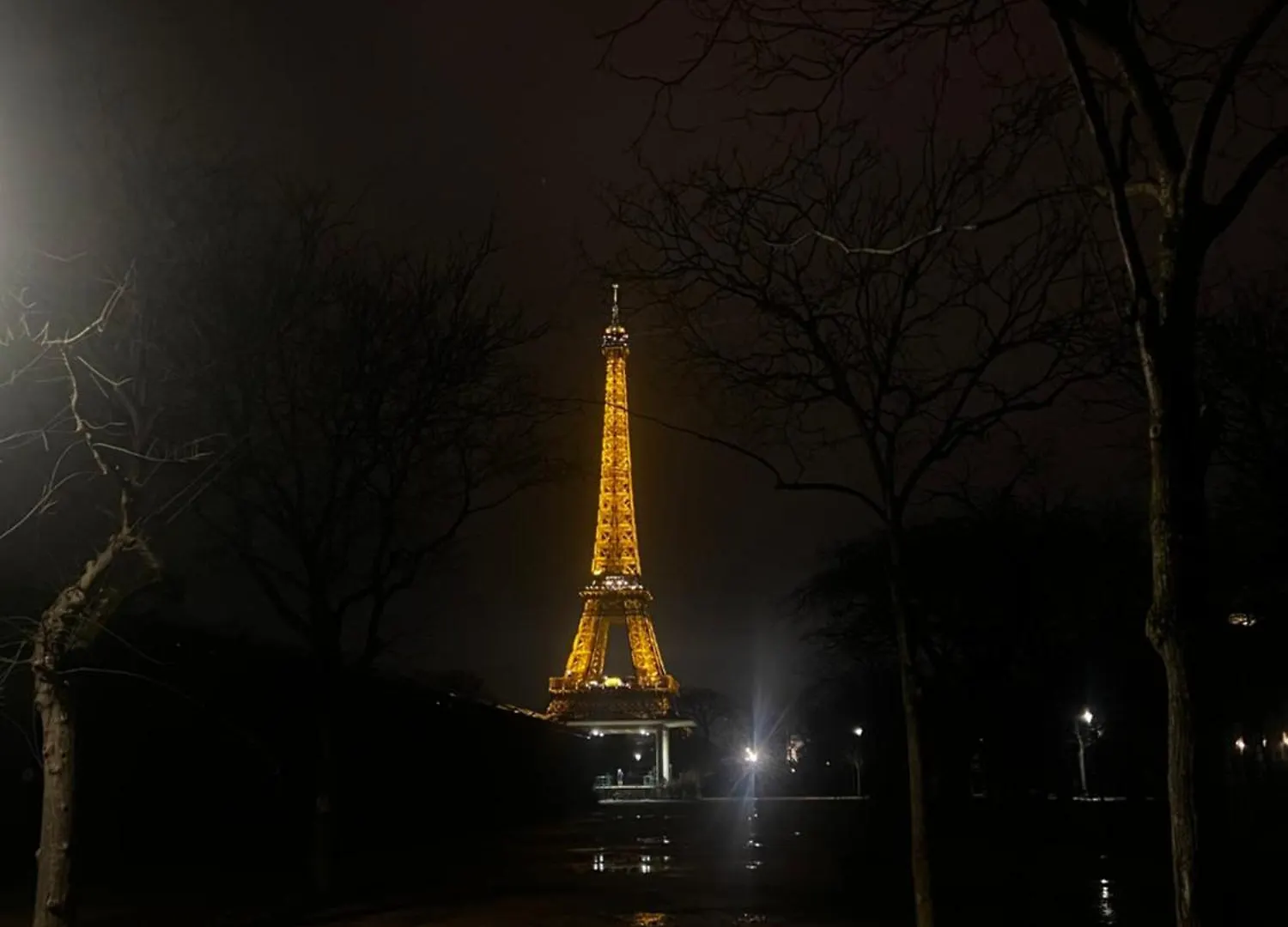 Eiffel Tower View Haussmanian Charm 2Min Walk From The Eiffel Tower Gardens Apartment Paris